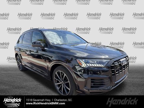 Used 2021 Audi Q7 3.0T Prestige w/ Prestige Package image 1