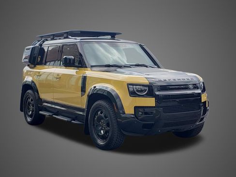 New 2026 Land Rover Defender 110 AWD/4WD image 3