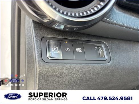 Used 2025 Chevrolet Equinox LT FWD image 20