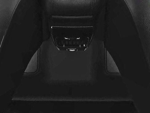 New 2026 Jeep Compass Latitude image 13