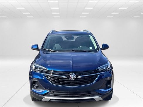 Used 2023 Buick Encore GX Essence w/ Experience Buick Package image 2