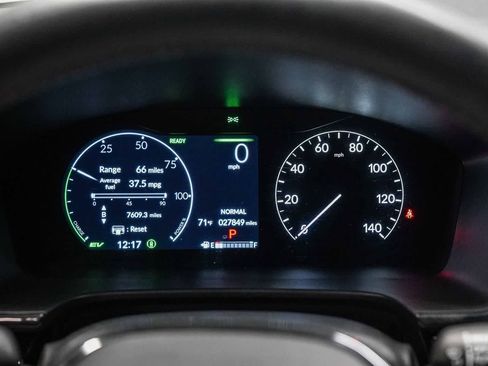 Used 2024 Honda CR-V Sport Touring image 25
