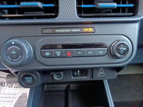 New 2026 Ford Maverick Lobo AWD/4WD image 24