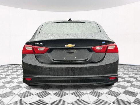 Used 2018 Chevrolet Malibu Hybrid w/ Driver Confidence Package image 11