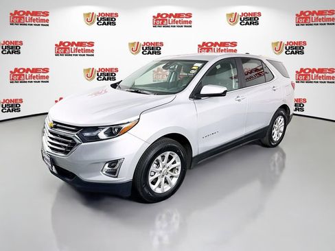 Used 2021 Chevrolet Equinox LT FWD image 11
