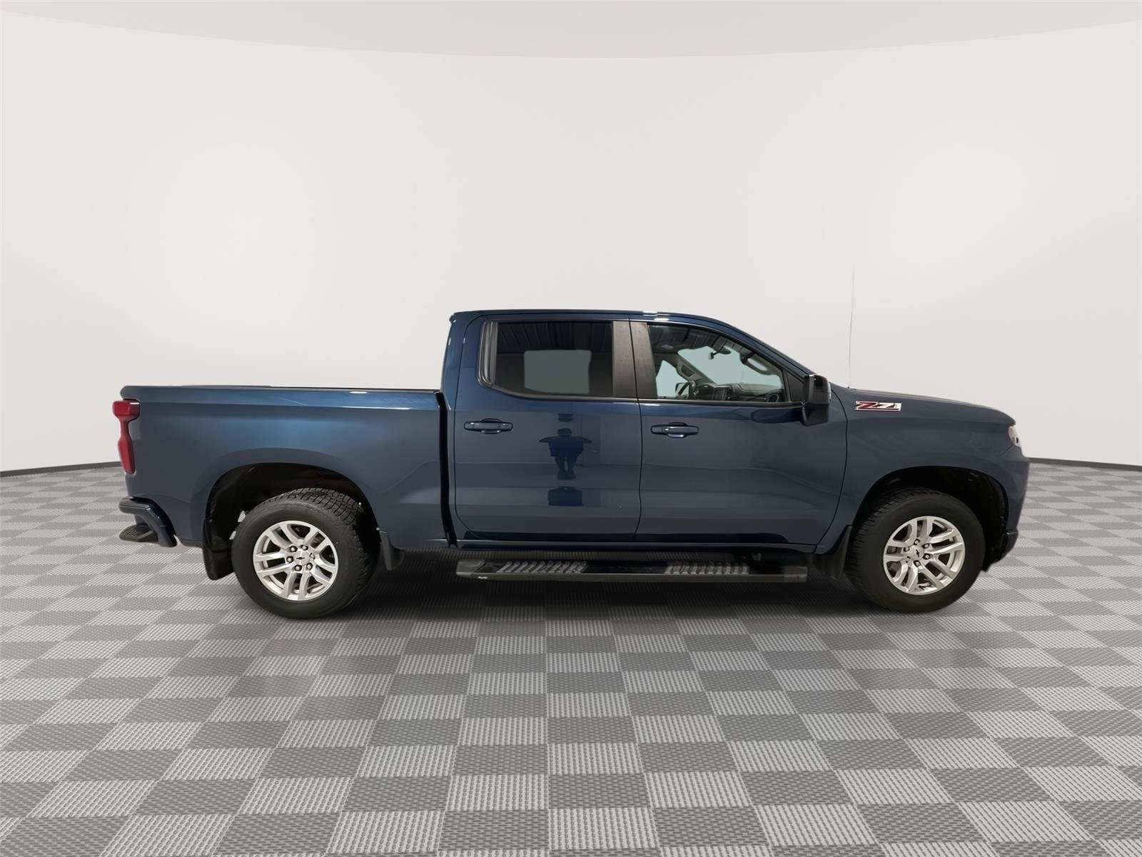 Used 2022 Chevrolet Silverado 1500 RST AWD/4WD image 6