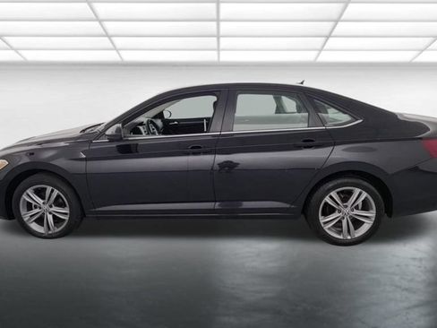 Used 2024 Volkswagen Jetta SE FWD image 4