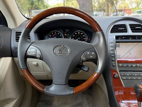 Used 2011 Lexus ES 350 FWD image 34