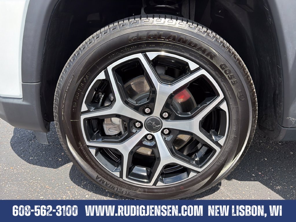 Used 2025 Jeep Compass Limited AWD/4WD image 25