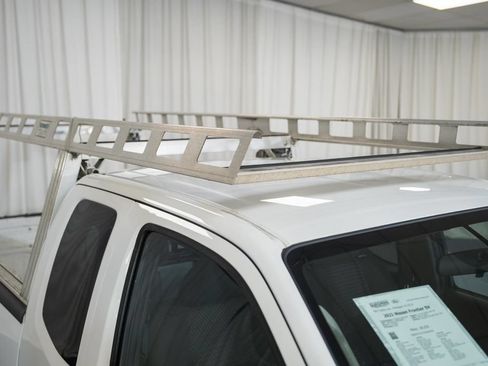 Used 2021 Nissan Frontier SV RWD image 15