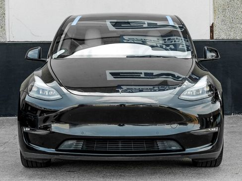 Used 2022 Tesla Model Y Performance AWD/4WD image 7
