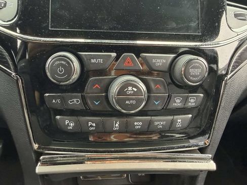 Used 2020 Jeep Grand Cherokee High Altitude AWD/4WD image 22