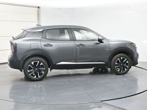 Certified 2025 Nissan Kicks SV AWD/4WD image 23