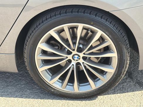 Certified 2023 BMW 530i w/ Premium Package RWD image 13