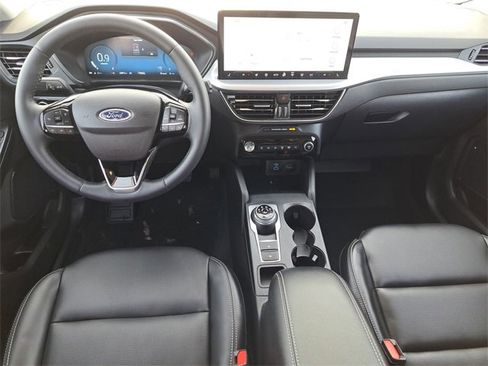 Certified 2023 Ford Escape Platinum image 25