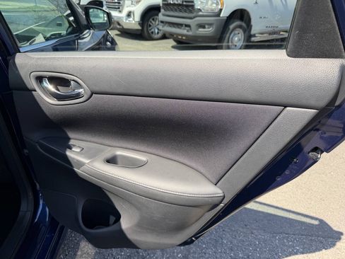 Used 2018 Nissan Sentra S FWD image 12