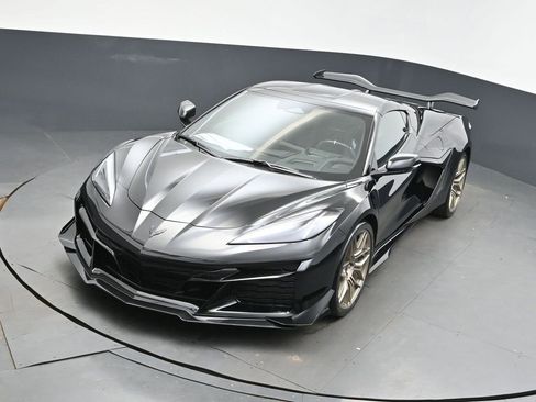 New 2026 Chevrolet Corvette Z06 w/ Z07 Performance Package image 26
