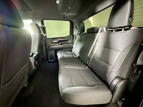 Used 2022 Chevrolet Silverado 1500 LT Trail Boss image 15