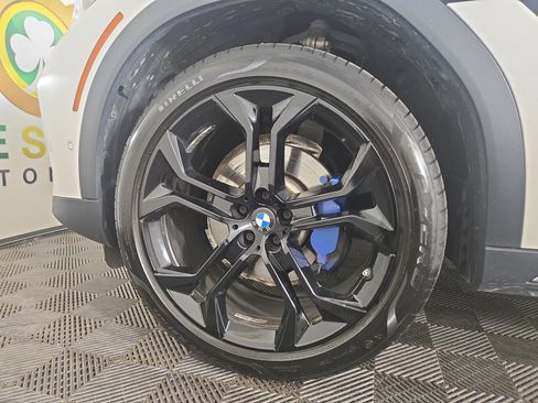 Used 2021 BMW X6 xDrive40i w/ Premium Package image 34