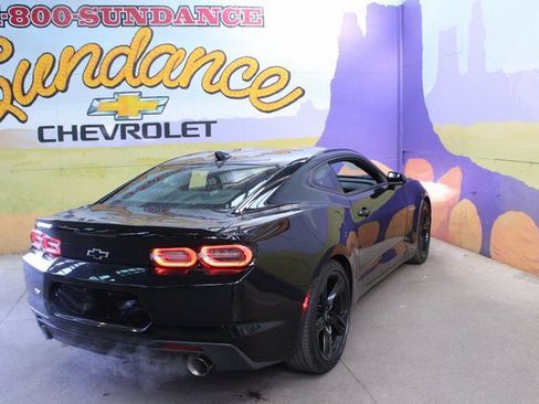 Used 2024 Chevrolet Camaro LT image 8