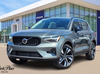 New 2026 Volvo XC40 B5 Ultra w/ Protection Package Premier video 1