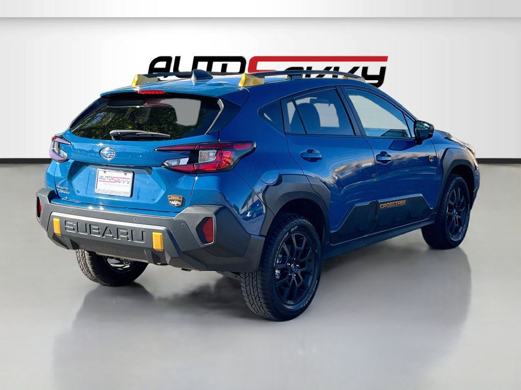 Used 2026 Subaru Crosstrek 2.5i Wilderness w/ Crosstrek Mirror Package AWD/4WD image 7