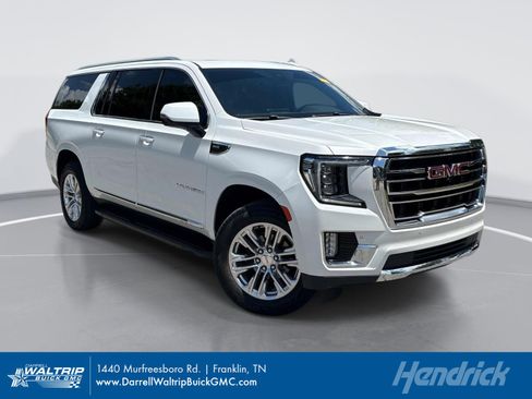 Used 2021 GMC Yukon XL SLT w/ Rear Media and Nav Package AWD/4WD image 1