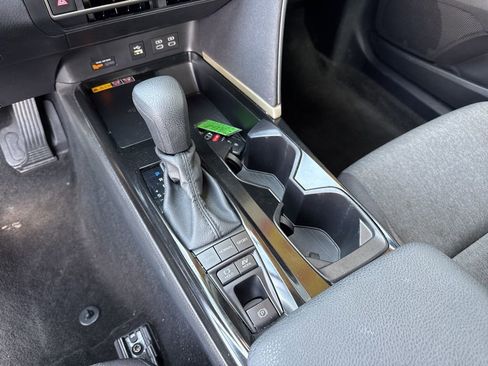 Used 2025 Toyota Camry LE image 16
