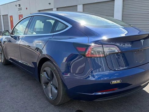 Used 2018 Tesla Model 3 Long Range AWD/4WD image 3