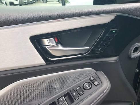 Used 2025 Acura MDX w/ Technology Package FWD image 22