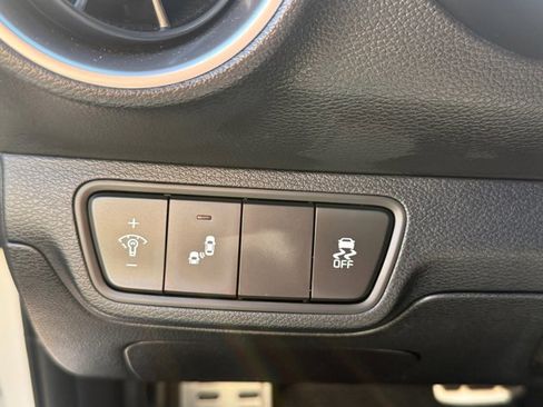 Certified 2023 Kia Forte GT-Line image 15