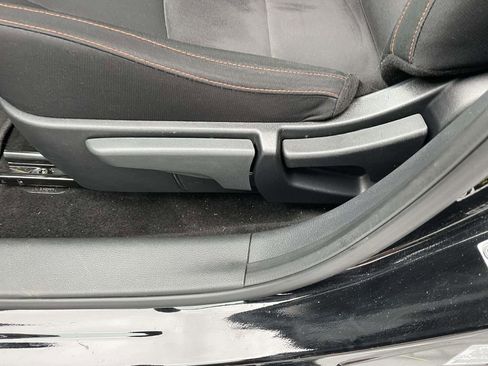 Used 2025 Nissan Sentra SR w/ Midnight Edition image 30