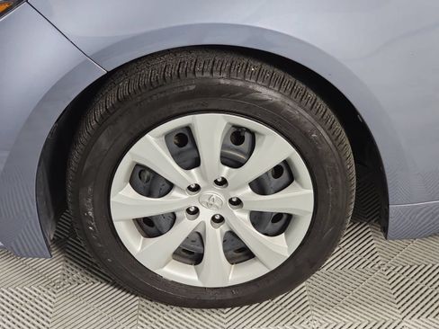 Used 2023 Toyota Corolla LE w/ Carpet Mat Package (TMS) AWD/4WD image 10