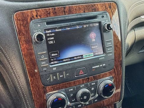 Used 2014 Chevrolet Traverse LT w/ All-Star Edition AWD/4WD image 15