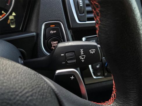 Used 2017 BMW 230i Convertible image 27