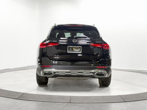 Certified 2025 Mercedes-Benz GLC 300 4MATIC image 26