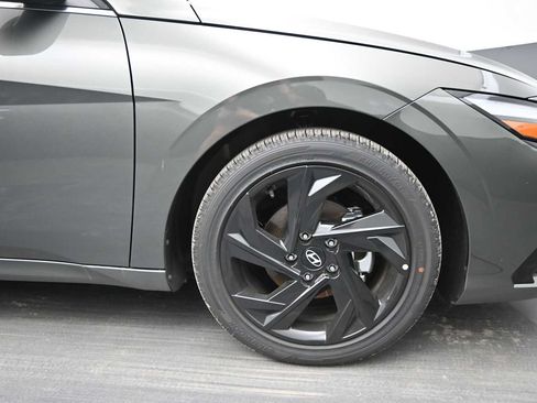 New 2026 Hyundai Elantra SEL Sport Premium FWD image 10