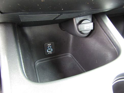 Used 2018 Dodge Journey GT image 17