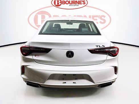 Used 2021 Acura TLX FWD image 10