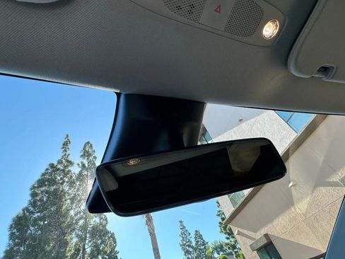 Used 2023 Tesla Model Y Long Range image 28