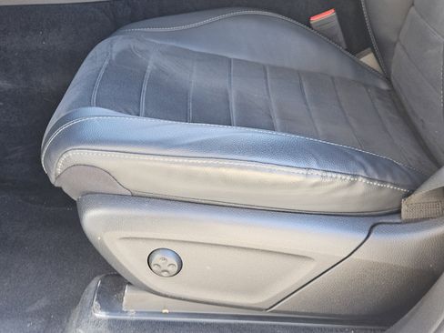 Certified 2022 Mercedes-Benz GLE 350 4MATIC image 25