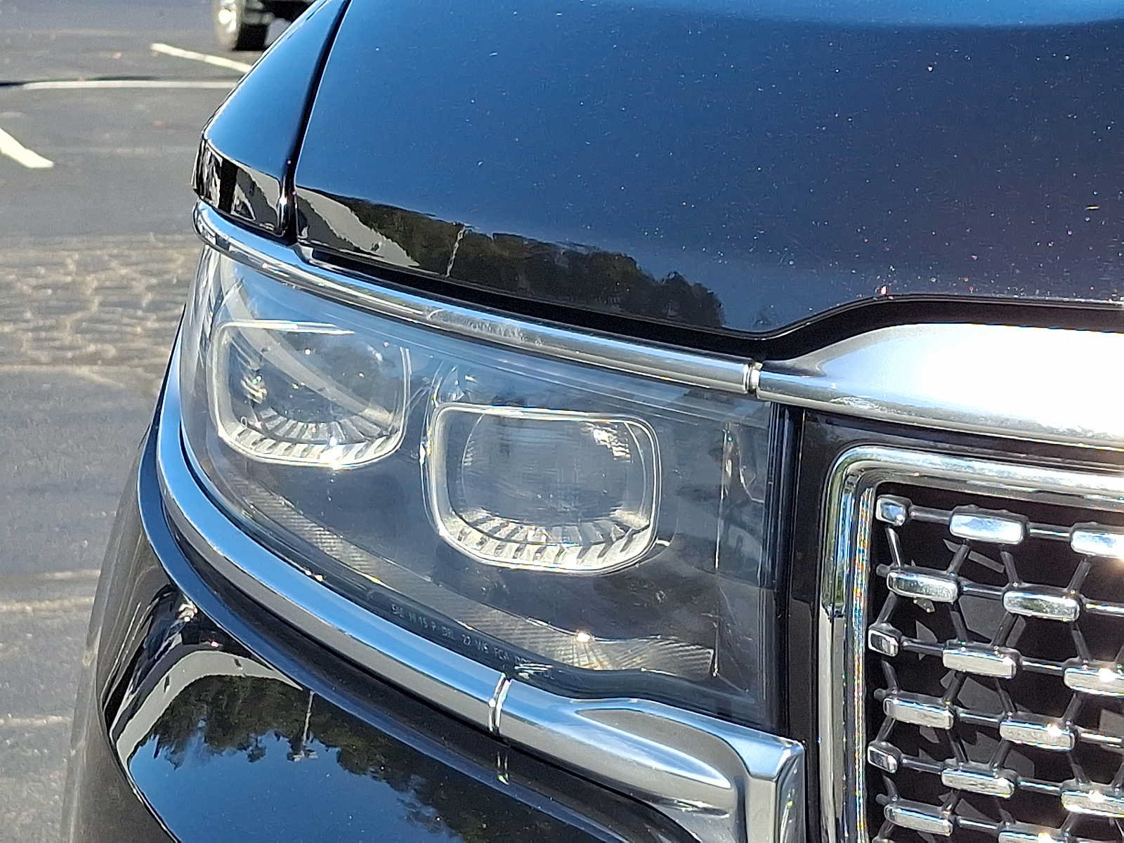 Used 2022 Jeep Grand Wagoneer Series III AWD/4WD image 9