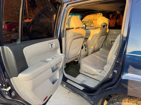 Used 2015 Honda Pilot EX-L image 17