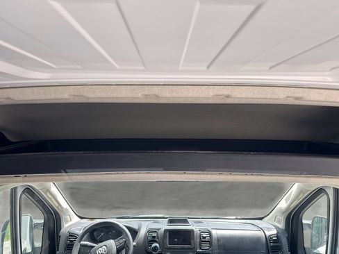 Used 2024 RAM ProMaster 2500 w/ Convenience Group FWD image 11