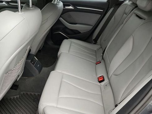 Used 2018 Audi A3 e-tron Prestige w/ Prestige Package image 22