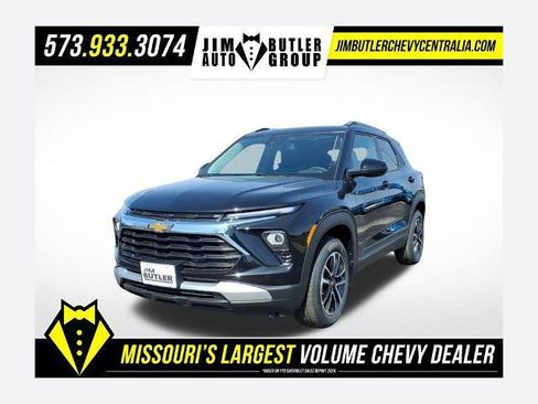 New 2026 Chevrolet TrailBlazer LT w/ Convenience Package image 1