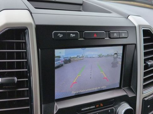 Used 2020 Ford F150 Lariat w/ Equipment Group 502A Luxury AWD/4WD image 20