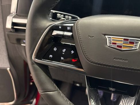 Used 2025 Cadillac Escalade V AWD/4WD image 23