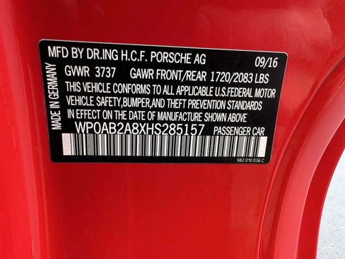 Used 2017 Porsche 718 Cayman S RWD image 10