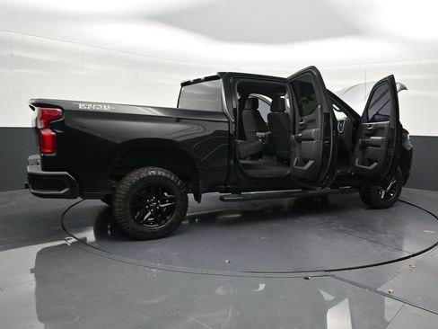 Used 2022 Chevrolet Silverado 1500 LT Trail Boss image 32